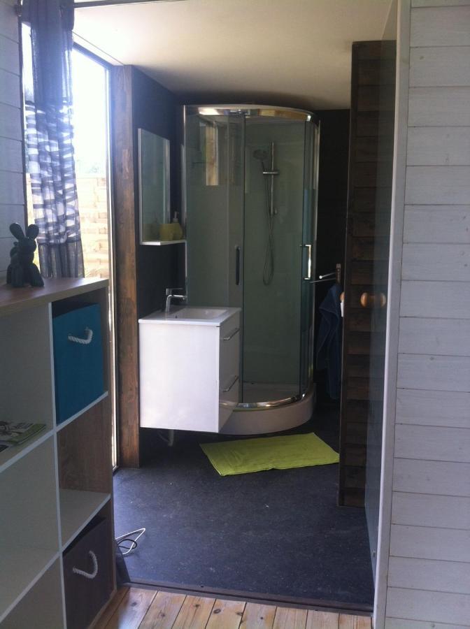 Les Nuits Insolites De La Mothe - Hebergement En Bulle Ou Tiny House Avec Spa Privatif Outremecourt Exteriör bild