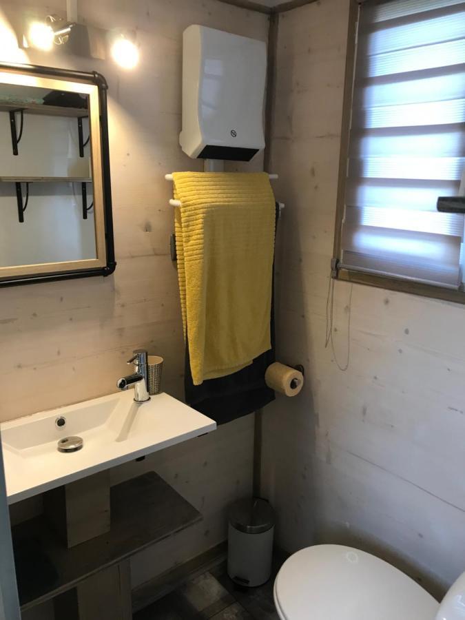 Les Nuits Insolites De La Mothe - Hebergement En Bulle Ou Tiny House Avec Spa Privatif Outremecourt Exteriör bild